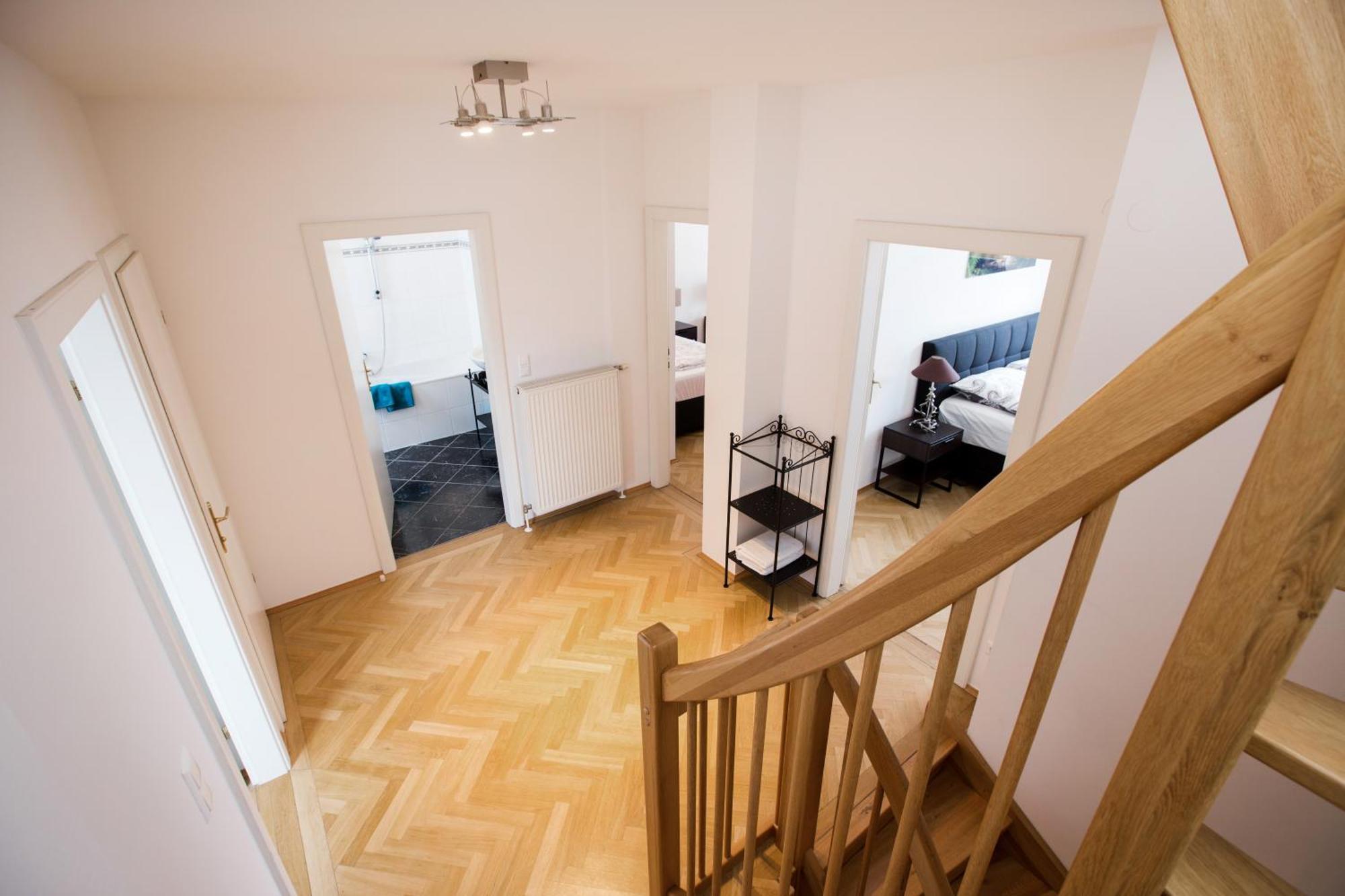 Urban Flats Vienna City Center Room photo