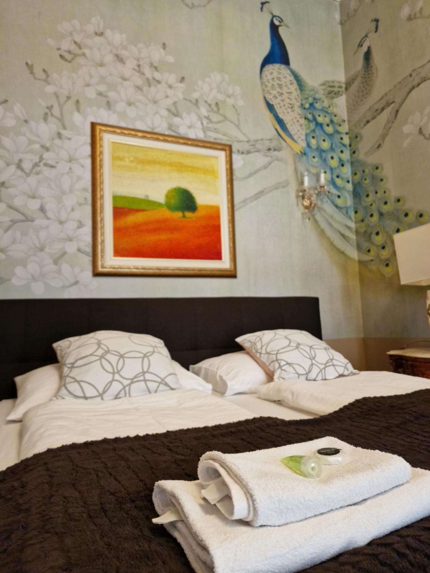Urban Flats Vienna City Center Room photo