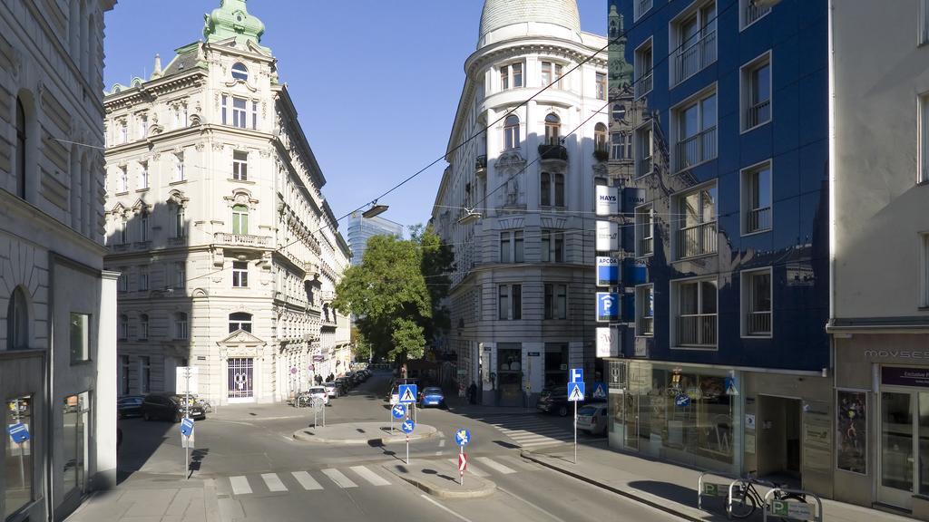 Urban Flats Vienna City Center Room photo